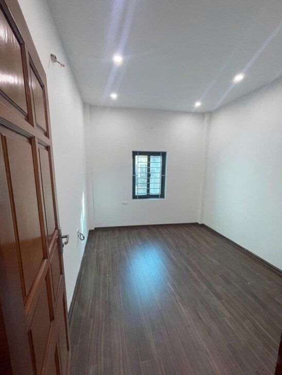 bán nhà ngõ 15 Tả Thanh Oai: 5 tầng, 40m², kinh doanh đỉnh, ảnh thật 100%, giá 4.2 tỷ. LH 0844444453