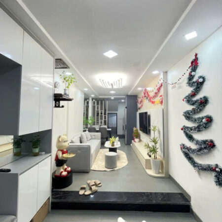 NHÀ ĐẸP MINH KHAI – 35M2 X 4 TẦNG – CÁCH OTO 3 BƯỚC CHÂN – 7.4 TỶ