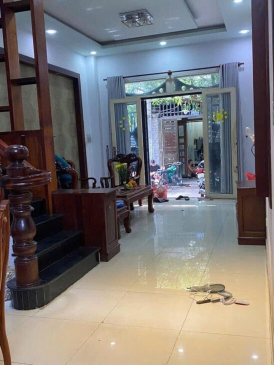 NHÀ GIÁP TÂN PHÚ???????? DT: 53M2 ( 4,5 x 11,5 ) – 3 TẦNG – 3PN NHỈNH 5 TỶ.Đường 26 tháng 3
