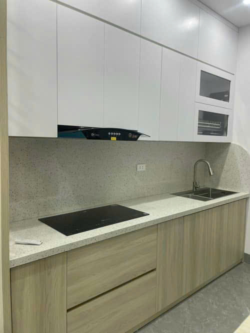 CHỈ VÀI BƯỚC CHÂN RA PHỐ, Ô TÔ TRÁNH BA ĐÌNH, GẦN TRƯỜNG, CHỢ, NHỈNH 7.15 TỶ