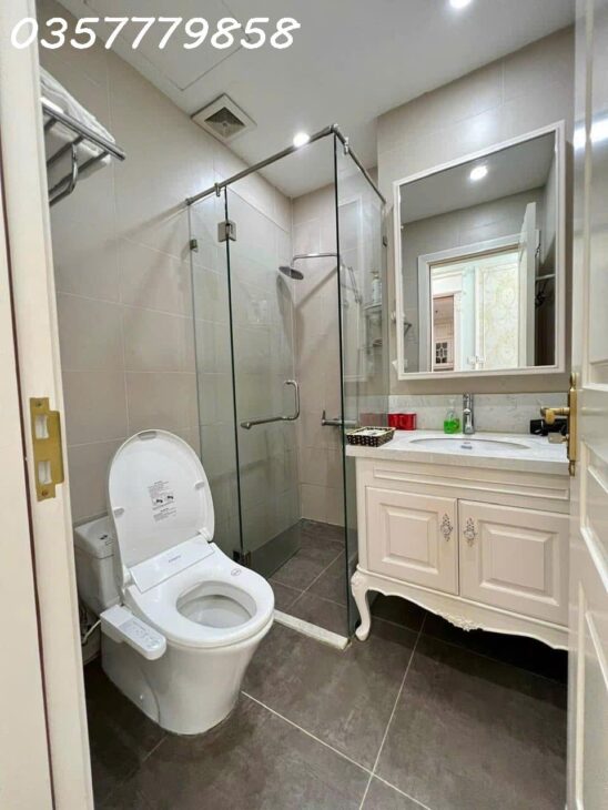 Cho thuê căn hộ 2pn và 3pn toà R6 – Royal City Nguyễn Trãi