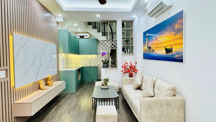 NHÀ MỚI ĐẸP BỒ ĐỀ FULL NỘI THẤT 32M2, 5 TẦNG, Ô TÔ ĐỖ CỬA. 6.45 TỶ.