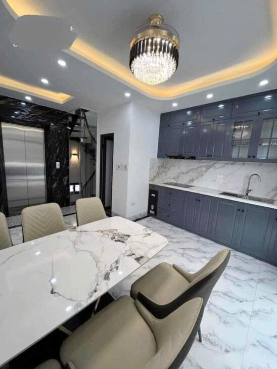 Phân lô vỉa hè Tu Hoàng, 45.7m2 – 6T – TM, ô tô tránh KD, giá 11tỷ88