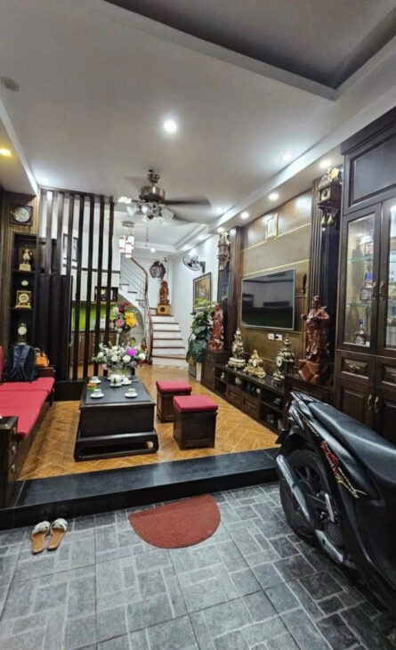 Bán nhà Vân Canh 35m-5T-3 Ngủ, ngõ nông,ô tô, NT đẹp ở ngay, giá 4.5tỷ