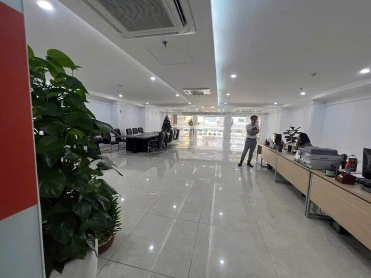 Cần Bán nhanh nhà mặt phố Trần Hưng Đạo, Hoàn Kiếm, 438m², 470 tỷ 15 tầng, sổ đỏ
