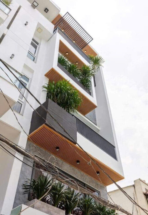 NHÀ ĐẸP XUÂN PHƯƠNG -NGÕ THÔNG-2 THOÁNG-Ô TÔ 7 CHỖ – 40M2-5T – 7.85tỷ