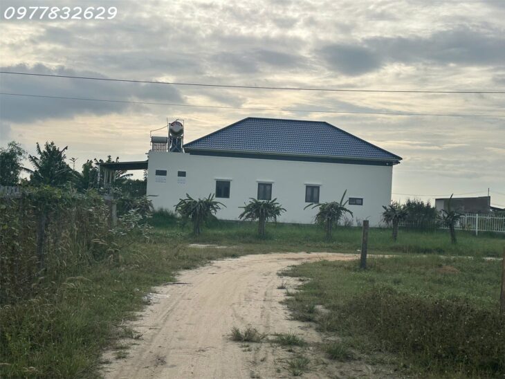 Bán 1000m2 đất Tân Bình – TX LaGi 300m2 ONT Gần Biển GIÁ NGỘP 2 TỶ