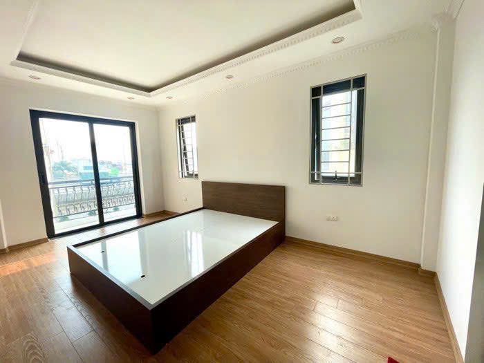 PHÁP VÂN – GIẢI PHÓNG 36M X 5 TẦNG – LÔ GÓC , NGÕ THÔNG KINH DOANH, Ô TÔ VÀO NHÀ GIÁ NHỈNH 8 TỶ