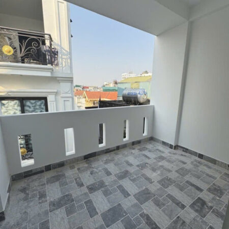 ???? BỒ ĐỀ 30M2 – 5 TẦNG , mới keng mt 3,7 vị trí hiếm đẹp chỉ nhỉnh 6 tỷ