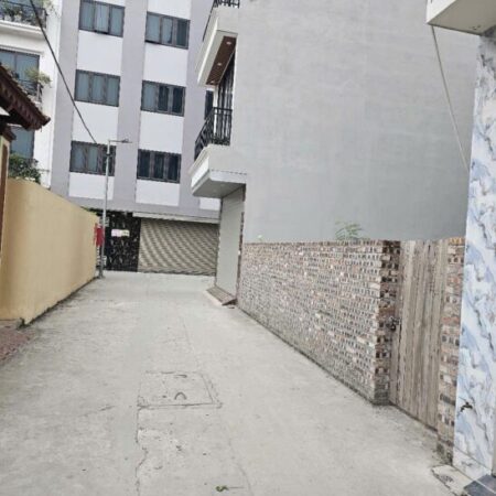 Cần bán mảnh đất đẹp Tân Xã ôtô tận đất ngõ thông giá rẻ 108m 4.180 tỷ Cần bán mảnh đất đẹp Tân Xã ôtô tận đất ngõ thông giá rẻ 108m 4.180 tỷ