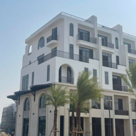 Cần bán shophouse Vaquarius giá 14,154 tỷ VND tại Văn Giang, Hưng Yên