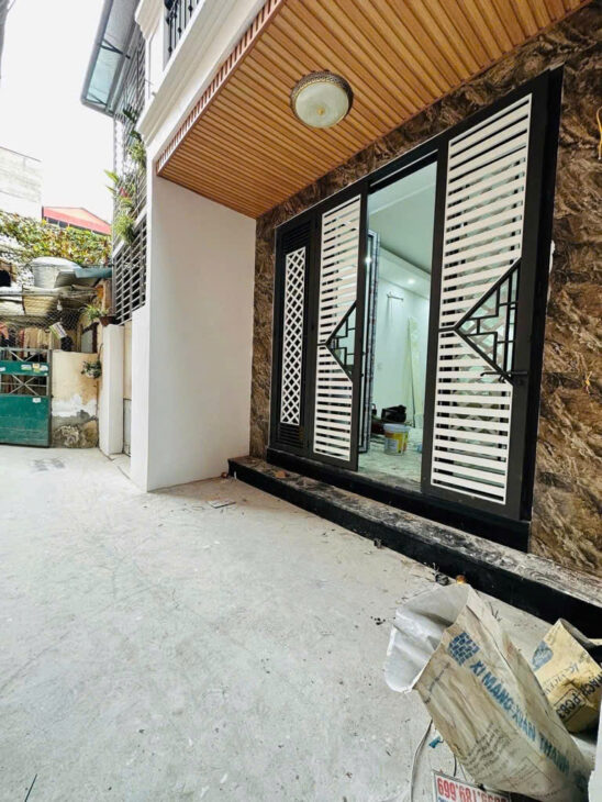 Kim Đồng Giáp Bát Nhà Mới 50m 5 Tầng 8 phòng 8.95 tỷ Sổ Riêng