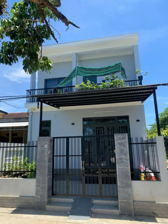 Nhà 2 tầng mặt tiền Mậu Tài 81m2 – 1,6x Tỷ thuộc Phú Mậu , Tp Huế sát trường học, chợ