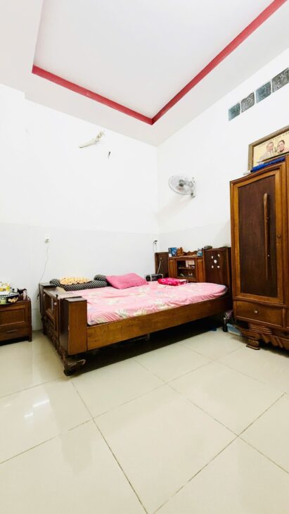 ???????? Chủ gấp bán NHÀ MỚI 2 TẦNG – 100M2 NGANG 5 MÉT – Ô TÔ NGỦ TRONG NHÀ – GẦN CHỢ HIỆP THÀNH –