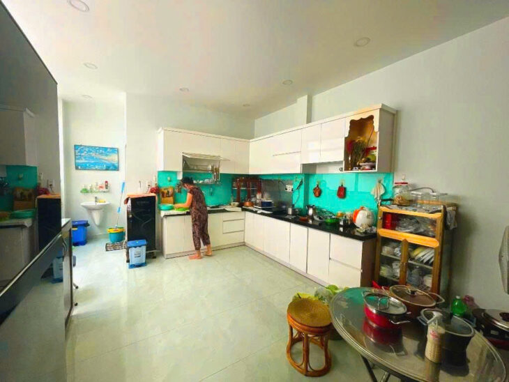 (HIẾM) KHU VIP Q1, NGAY BỘ C.AN – 100M2 5T THANG MÁY – CHỈ 22TỶ – HXH TRÁNH – NỞ HẬU TÀI LỘC