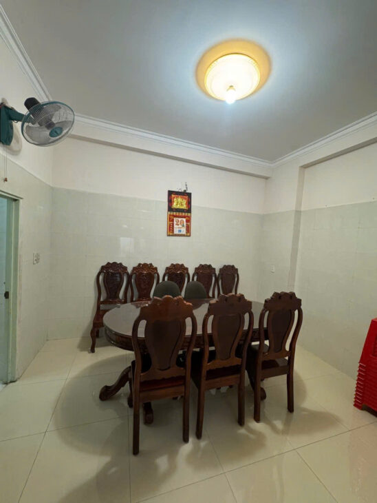 8.5 TỶ- BÁN NHÀ HẺM 6M BÙI ĐÌNH TÚY- 5 TẦNG- DT 51M2- 5PN- HẺM THÔNG