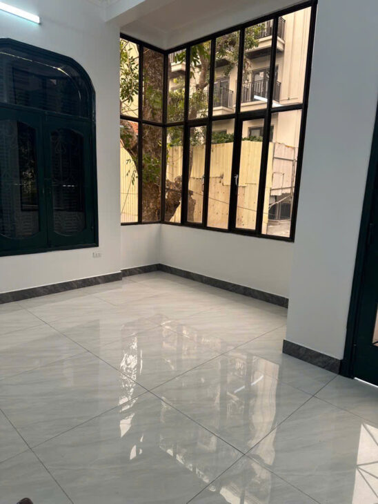 NHÀ PHỐ HOÀNG NGỌC PHÁCH 70M2X4 TẦNG 22 TỶ – OTO NGỦ TRONG NHÀ – THANG MÁY – KINH DOANH SANG TRỌNG