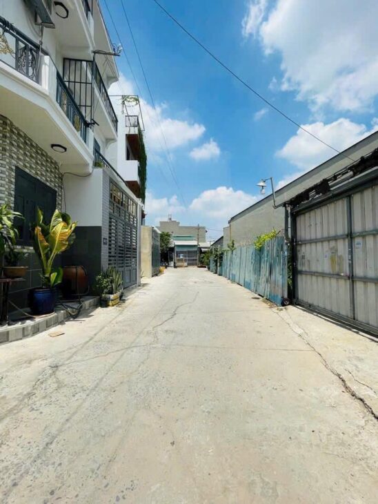 SIÊU PHẨM 3 TẦNG – LÔ GÓC NGANG 12M – XE TẢI THÔNG – HIỆP THÀNH CITY – GIÁP GÒ VẤP – HƠN 4 TỶ