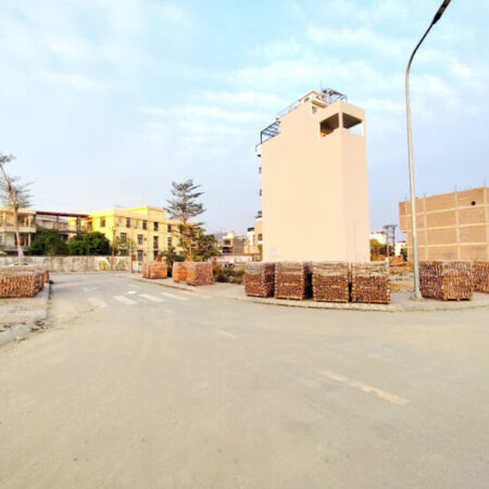 Bán đất Tái định cư Cây Đa, 70m, ngang 4.5, hướng Đông Bắc, Giá 69 tr/m, gần Văn Cao Bán đất Tái định cư Cây Đa, 70m, ngang 4.5, hướng Đông Bắc, Giá 69 tr/m, gần Văn Cao