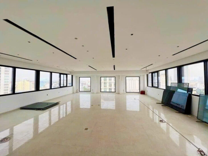 BÁN NHÀ MẶT PHỐ TRẦN HƯNG ĐẠO HOÀN KIẾM 440M² 15 TẦNG MT 12M