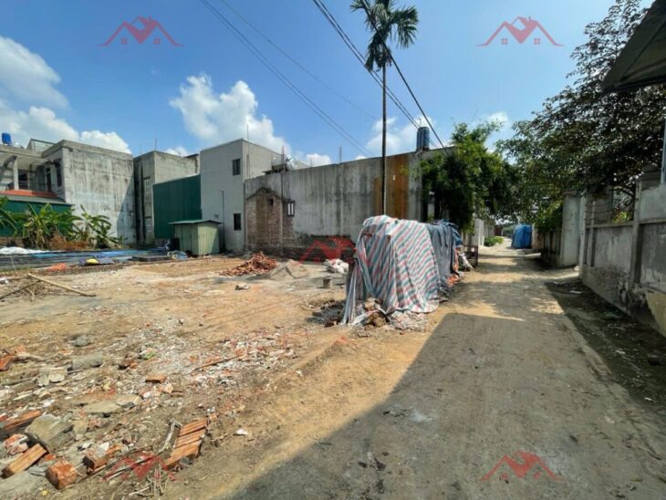 SIÊU PHẨM GIÁ 2,3 TỶ ĐẤT TẠI PHÚ NGHĨA-CHƯƠNG MỸ D/T:50M