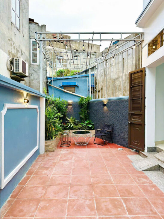 bán nhà 3 tầng 4 mặt thoáng ở ngã 4 bốt tròn Đình Đông,lê chân,hải phòng,gá chỉ hơn 3 tỷ