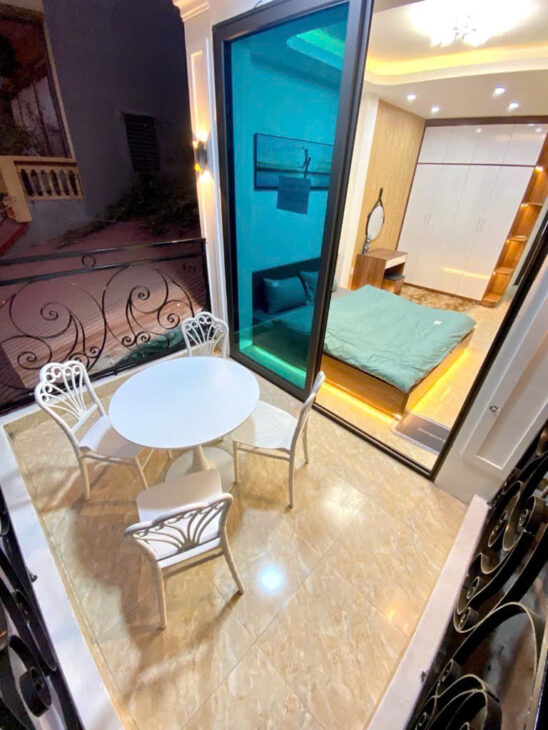 Nguyễn Khoái Nhà Mới Ngõ Ô Tô Tải Tránh 34m 3 Tầng Full Nội Thất