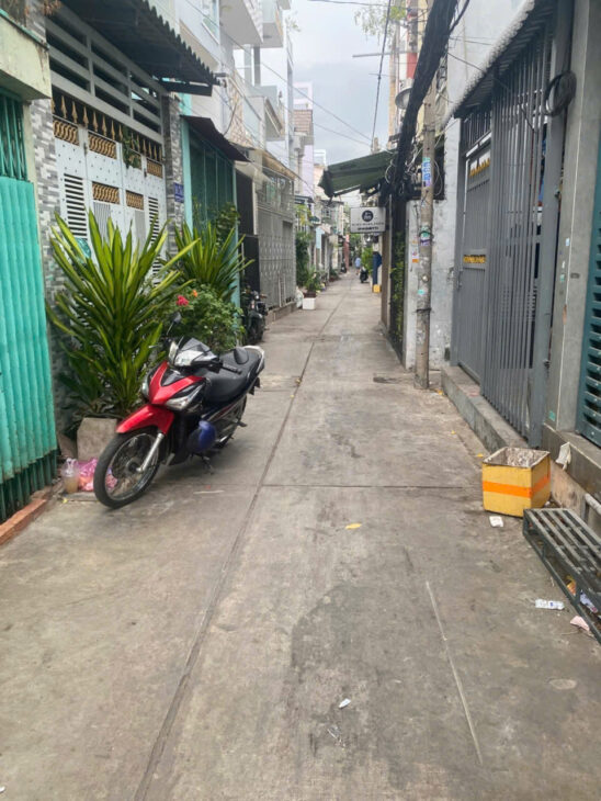 CHỈ 5.86 TỶ,[ P5Q8] HẺM BÙI MINH TRỰC, CƯ XÁ NHỊ THIÊN ĐƯỜNG, 3 TẦNG , DT 52M2 (3.5 X 15)