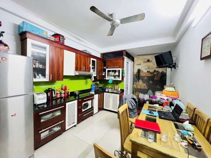 Bán rẻ NHÀ dân xây phố Trần Vỹ – Cầu Giấy – 47m2 x 7 tầng – khu dân trí cao