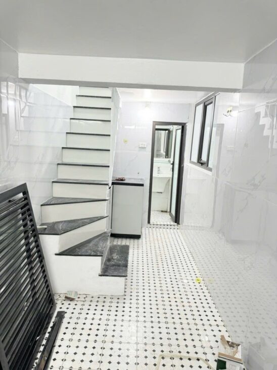 HIẾM CÓ – nhà lô góc 3 thoáng, dt 25m2 x 4 tầng – phố Tôn Đức Thắng – Đống Đa