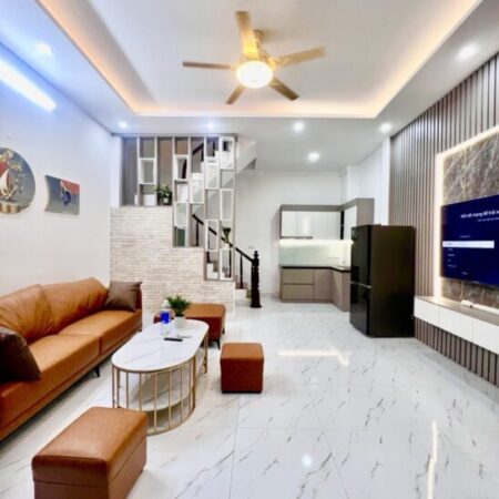 Nhà phố HOÀNG MAI – mới koong diện tích 38m2 *5 Tầng, mặt tiền gần 5m – GIÁ RẺ