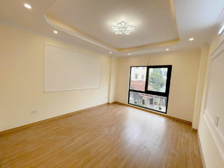 Bán Nhà Nguyễn Khoái 35m 5 Tâng 4 Ngủ Nhà Mới 4.38 Tỷ Sổ Riêng