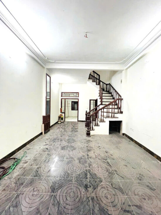 PHÙNG CHÍ KIÊN – CẦU GIẤY – DT60M2 X4T – MT4M -16.5TỶ- PHÂN LÔ – Ô TÔ VÀO NHÀ