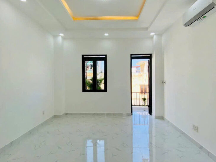 6.3 tỷ- bán nhà mới đẹp 4 tầng hẻm xe hơi sát Mặt tiền Phan Văn Trị-khu Cityland- 4mx11,2m vuông vức