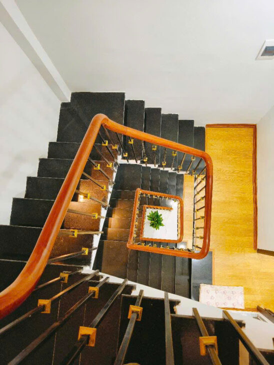 Bán Nhà Tân Mai 19m 4 Tầng 3 phòng Full Nội Thất Sổ Chung Giá 2.65 Tỷ