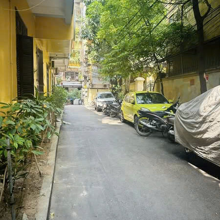 Bán Nhà Riêng Nguyễn Chí Thanh Ngõ rộng thông thoáng nhà đẹp ở ngay đón tết DT65m giá 16,8 tỷ