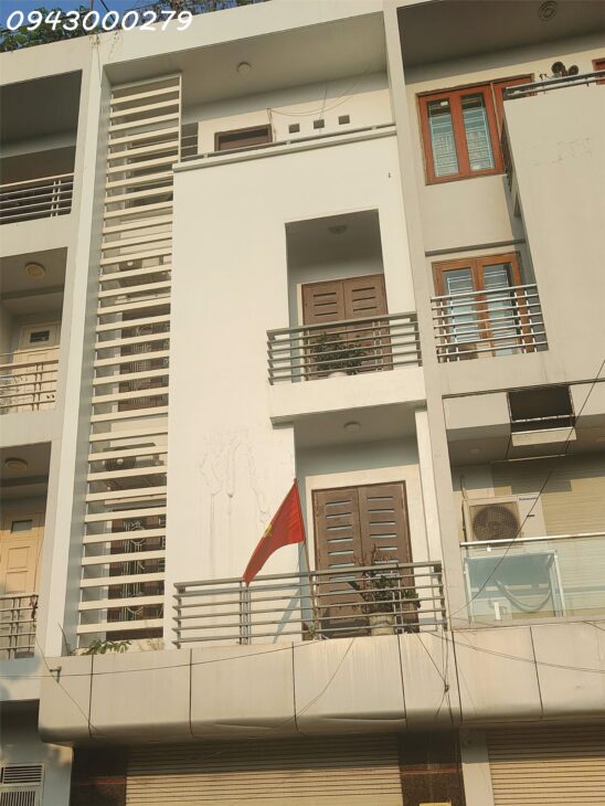 BÁN NHÀ PHỐ NGUYỄN TRÃI, HÀ ĐÔNG, Ô TÔ ĐỖ CỬA, 60M², MẶT TIỀN 6.1M, CHỈ 12 TỶ