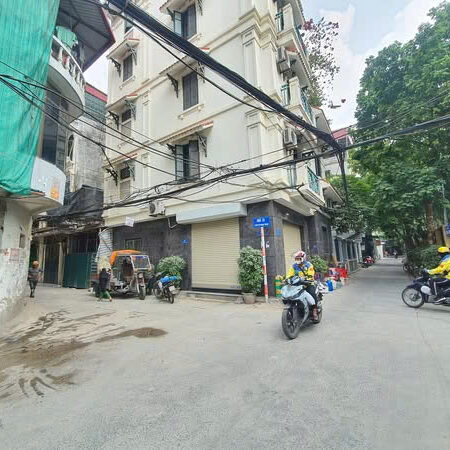 Bán nhà riêng tại ngõ 25 Vũ Ngọc Phan, 32,5 tỷ, 90m2, 18PN, 18WC Nhà riêng tại ngõ 25 Phố Vũ