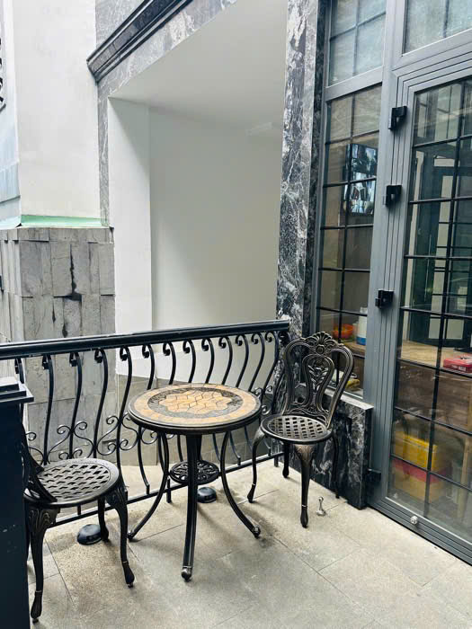 CĂN HỘ DỊCH VỤ – DÒNG TIỀN 3 TỶ/NĂM – 33 PHÒNG – THANG MÁY – HẦM – NƠ TRANG LONG – GIÁ 49 TỶ TL