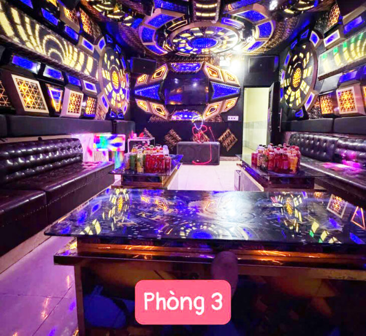 [Cần tiền Ăn tết] Bán Gấp 100m2 4T, Đang Kinh Doanh Karaoke tại Phù Chẩn, Từ Sơn, Bắc Ninh. Chỉ