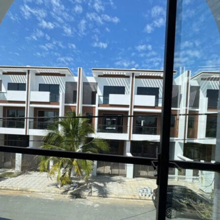 BÁN NHÀ XÂY MỚI ĐẸP 100%- ĐẦU TƯ SINH LỜI – CHÍNH CHỦ Cần Bán Nhanh Nhà