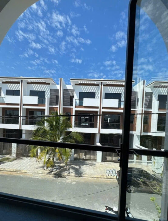 BÁN NHÀ XÂY MỚI ĐẸP 100%- ĐẦU TƯ SINH LỜI – CHÍNH CHỦ Cần Bán Nhanh Nhà