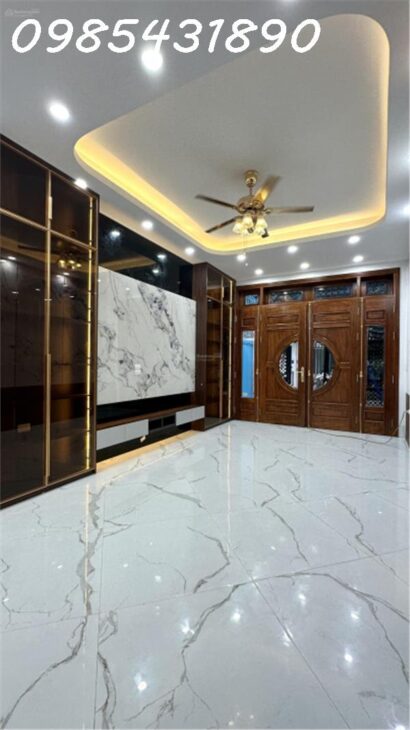 Bán ngay nhà có lộc đường con cái Ngõ 250 Phố Tân Mai HM HN. SĐ50m2, XD35m2*5T mới Trước nhà ~3m.