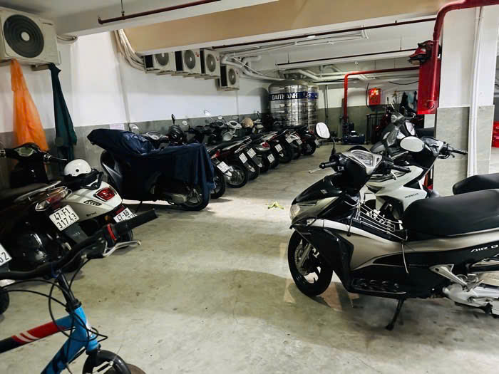 CĂN HỘ DỊCH VỤ – DÒNG TIỀN 3 TỶ/NĂM – 33 PHÒNG – THANG MÁY – HẦM – NƠ TRANG LONG – GIÁ 49 TỶ TL