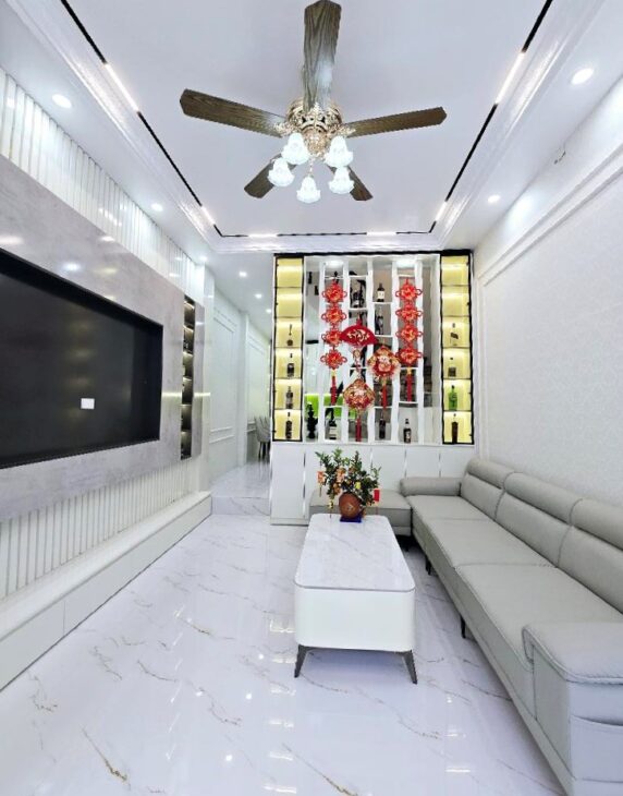 BÁN NHÀ KIM GIANG, HOÀNG MAI, MẶT NGÕ Ô TÔ QUA NHÀ, 42M2, 10.98 TỶ