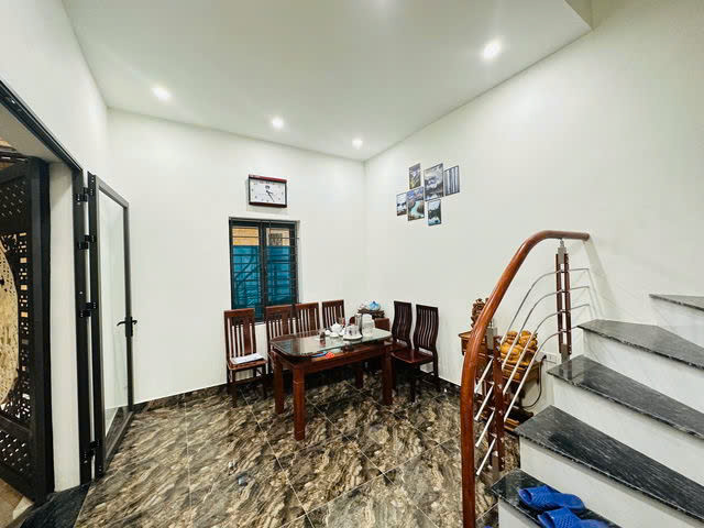 10 tỷ-cách mặt phố Đào Tấn, Ba Đình 2 nhà-ô tô đỗ cửa-lô góc 3 mặt thoáng