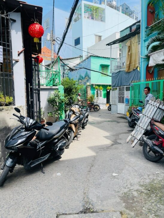 [P3Q8], NHÀ 4 LẦU. MẶT TIỀN HẺM XE HƠI, TẠ QUANG BỬU. CHỈ 7 TỶ