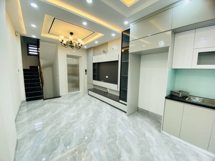CHỈ NHỈNH 8 TỶ – SỞ HỮU NGAY NHÀ ĐẸP ĐÓN TẾT KHU PHÂN LÔ DÂN TRÍ CAO, 6 TẦNG 40m2 THANG MÁY, Ô TÔ