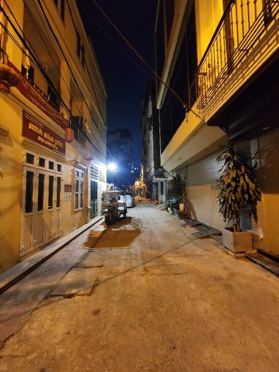 TRUNG TÂM HAI BÀ TRƯNG 40m LÔ GÓC- NGÕ THÔNG- Ô TÔ TRÁNH – NHỈNH 10 TỶ