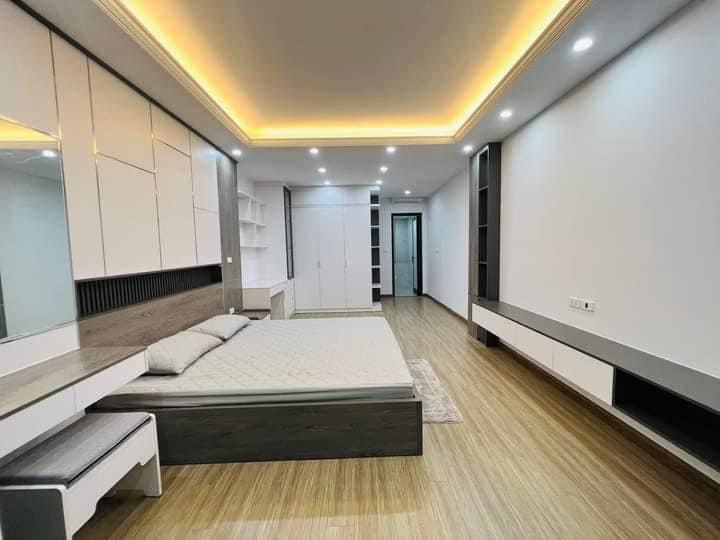 ⚜️ CHỈ 12.8 TỶ, HOÀNG VĂN THÁI, 3 Ô TÔ TRÁNH, 43M2 5T MT 4M ĐẸP LONG LANH ⚜️